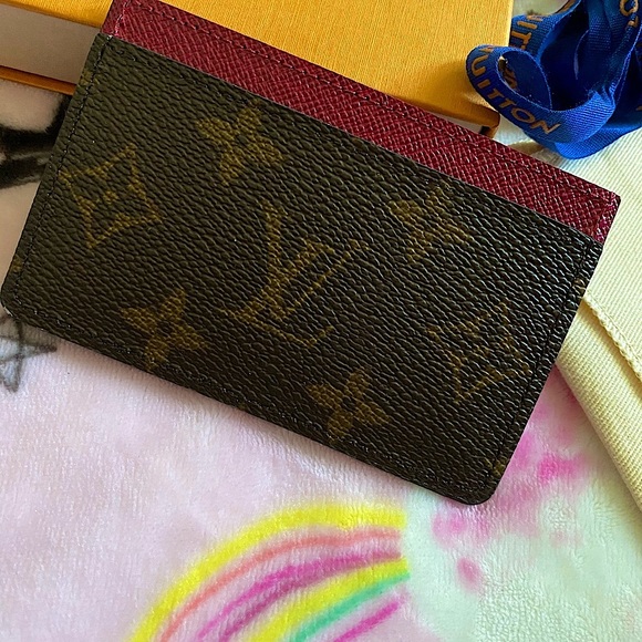 Louis Vuitton card holder - Picture 1 of 4
